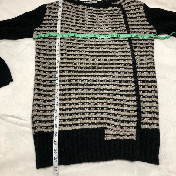 Sioni Cascading Front Cardigan Sweater - Picture 3 of 5